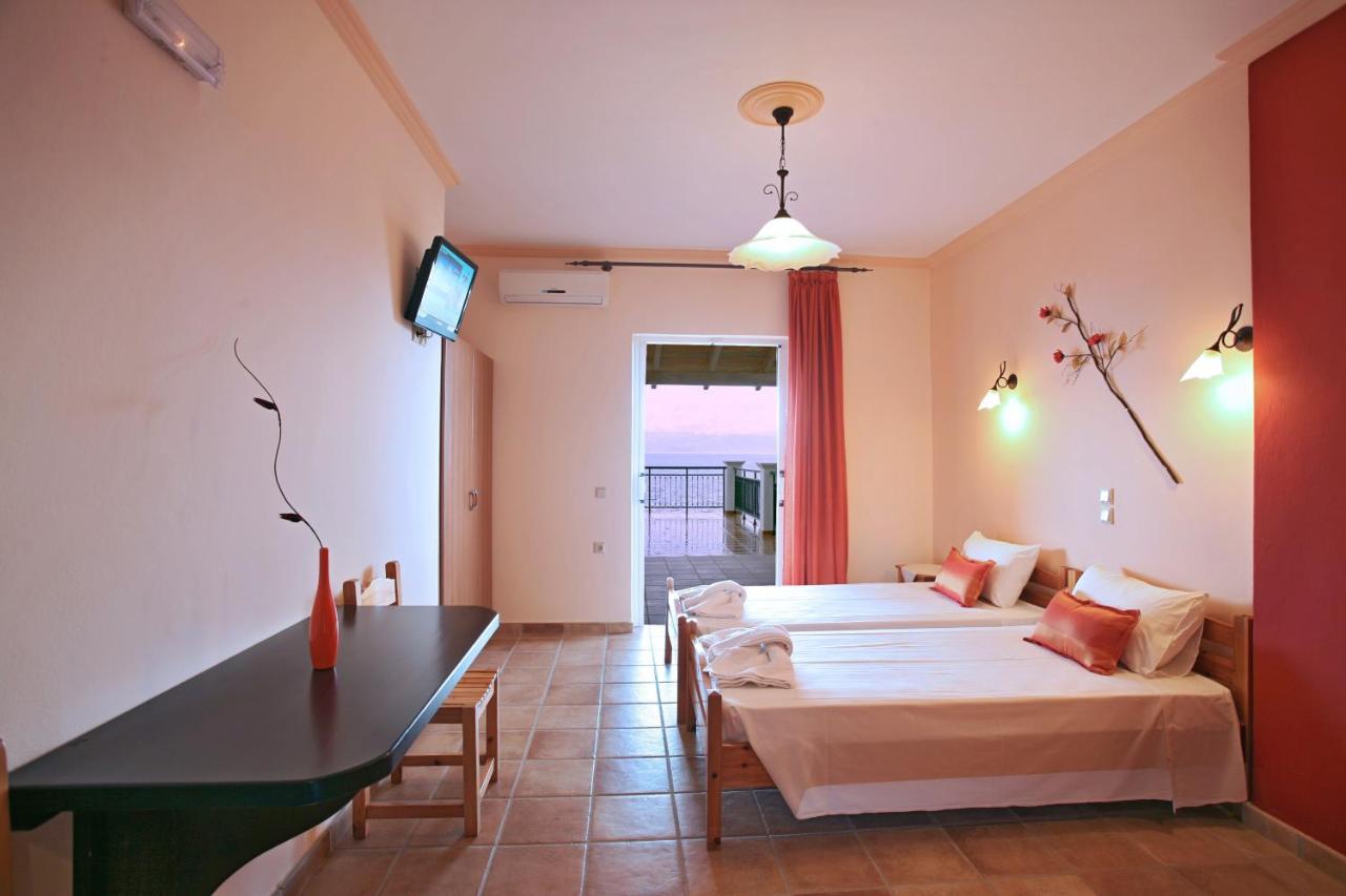 Apartments Corfu Sun Sea Side Benitses  Kamer foto