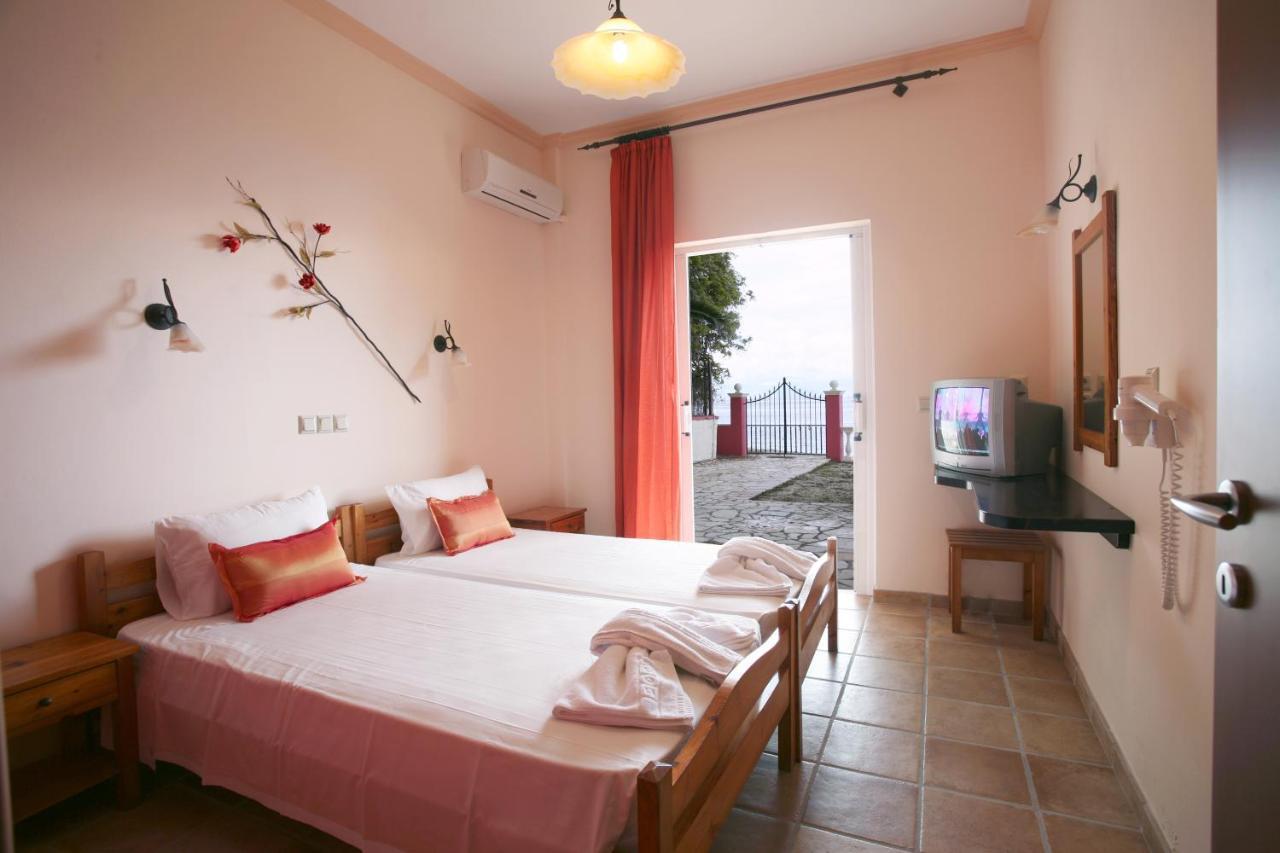 Apartments Corfu Sun Sea Side Benitses  Kamer foto