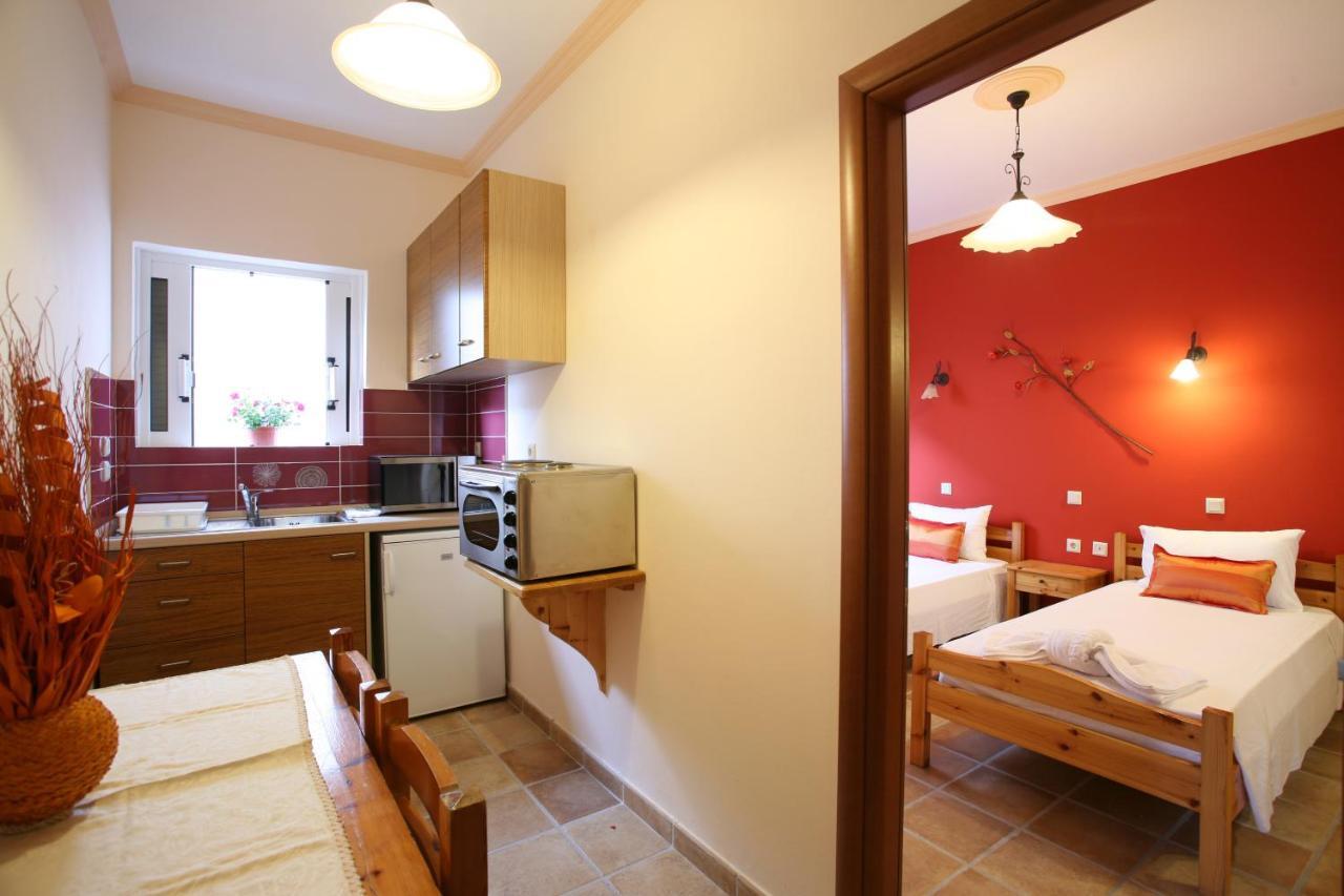 Apartments Corfu Sun Sea Side Benitses  Kamer foto
